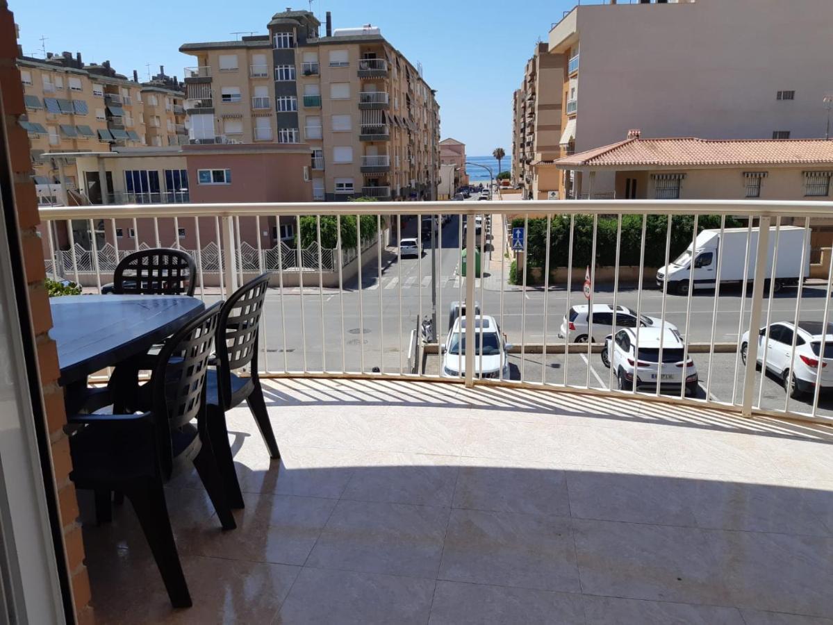 Amplio Piso Con Vistas A La Playa De Poniente Apartment Águilas Екстериор снимка